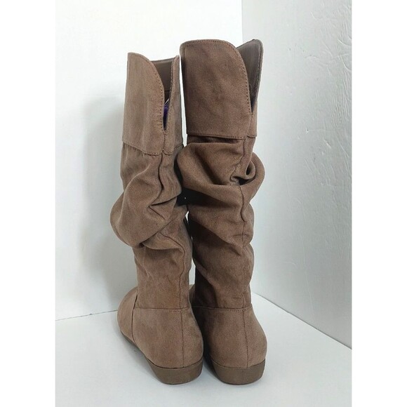 St. John's Bay Women's Size 12 Korba Flat Heel Slouch Boots 12M Taupe - Picture 7 of 14